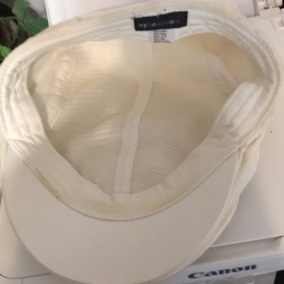 Off White Linen Cap🎈. S/M - Picture 3 of 3